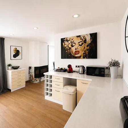 דירה Victoria Elegance